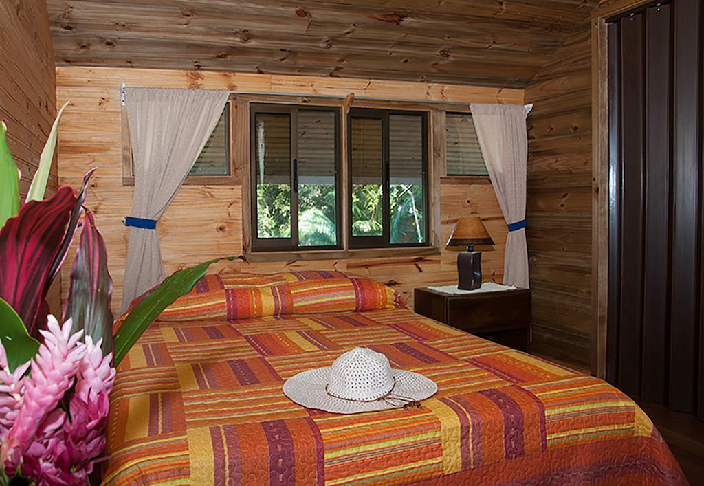 Pirate Cove Hotel Drake Bay Phòng bức ảnh