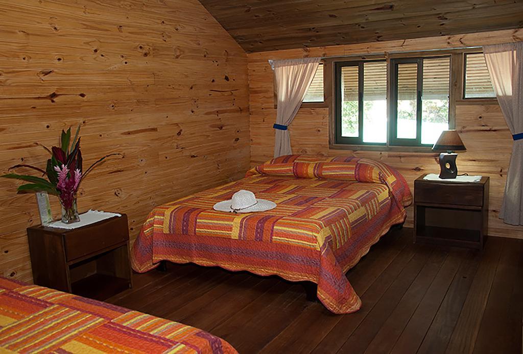 Pirate Cove Hotel Drake Bay Phòng bức ảnh